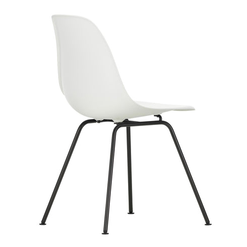 Cadeira Eames em Plástico DSX / Base Preta